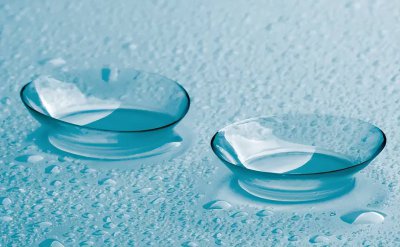 女子戴隱形10年角膜長滿新生血管 這些情況別戴