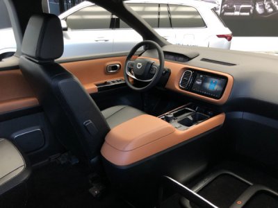 500km續航純電MPV！李想首曝網約車D1 Plus：項目被