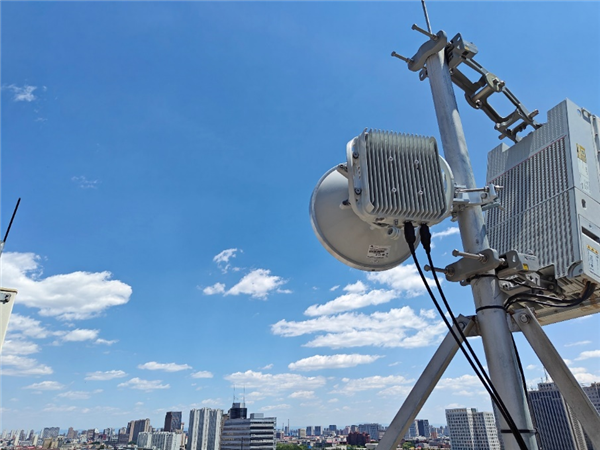 最大帶寬5Gb/s！華為完成微波新一代超寬頻CA ODU全球首商用