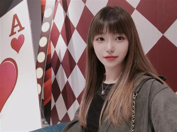 如何看待用戶被自己顏值吸引 宋紫薇：平常心