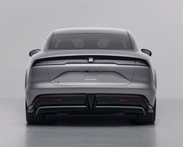 比亞迪首款千匹轎車！仰望U7內飾曝光：U8同款三