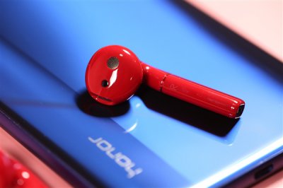 蘋果霸榜！Canalys公布2024年Q3全球TWS市場份額：小