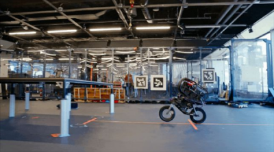 前波士頓動力研究所展示智能自行車UMV：跑酷輕