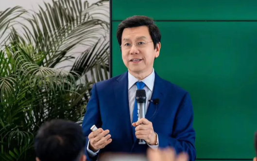 李開復：中美AI核心技術差距只剩三個月